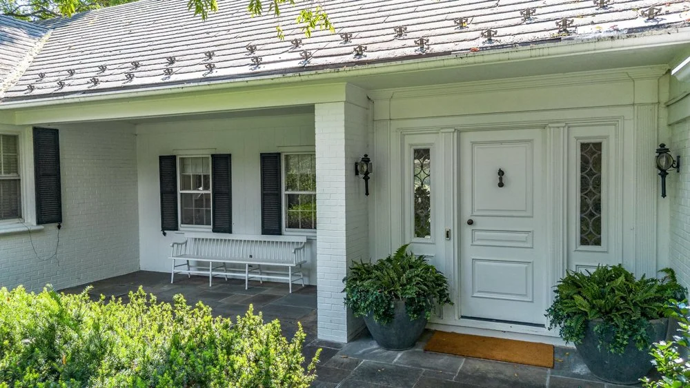 Classic Estate-DallasPA-natural-light-photography-studio-lifestyle-photoshoot-location-editorial-commercial-photography-6.jpg