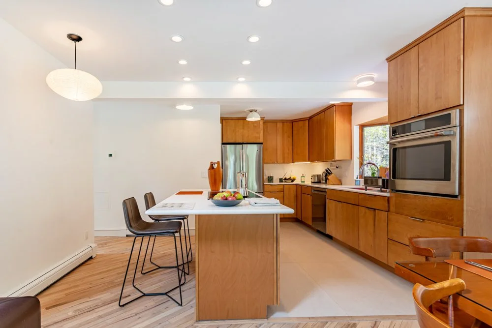 Forest Loft-4583-JeffersonvilleNY-natural-light-photography-studio-lifestyle-photoshoot-location-editorial-commercial-photography-25.jpg