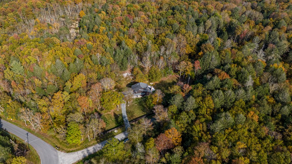 Forest Loft-4583-JeffersonvilleNY-natural-light-photography-studio-lifestyle-photoshoot-location-editorial-commercial-photography-34.jpg