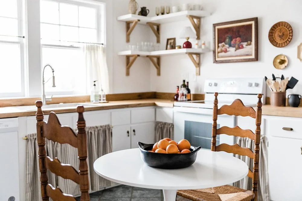 Crafted Calm-LexingtonKY-natural-light-photography-studio-lifestyle-photoshoot-location-editorial-5.jpg