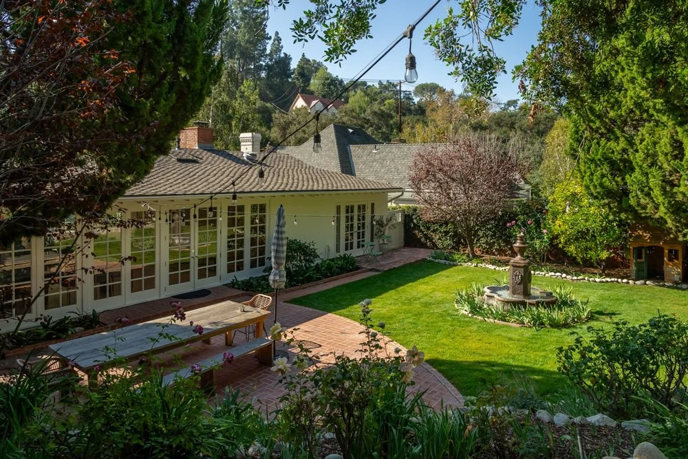 Neutral Canvas-PasadenaCA-natural-light-photography-studio-lifestyle-photoshoot-location-editorial-4.jpg