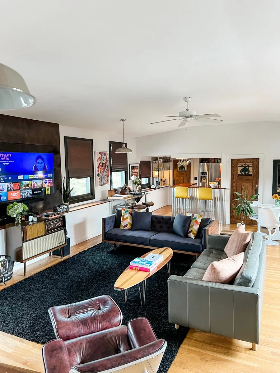 Gallery Loft-NewburyportMA-natural-light-photography-studio-lifestyle-photoshoot-location-editorial-5.jpg