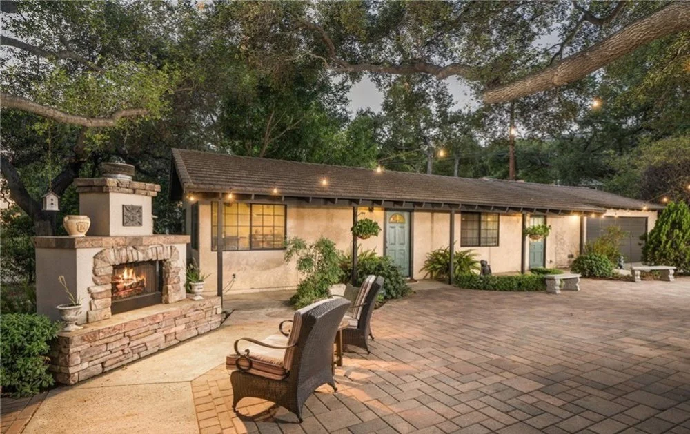 Hidden Manor-GlendoraCA-natural-light-photography-studio-lifestyle-photoshoot-location-editorial-21.jpg