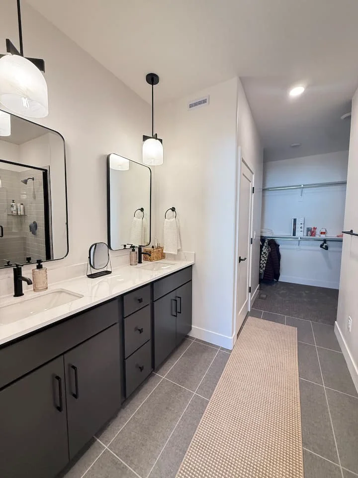 Soft Luxury-LehiUT-natural-light-photography-studio-lifestyle-photoshoot-location-editorial-27.jpg