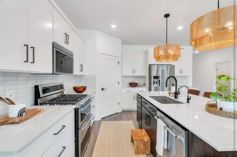 Soft Luxury-LehiUT-natural-light-photography-studio-lifestyle-photoshoot-location-editorial-45.jpg