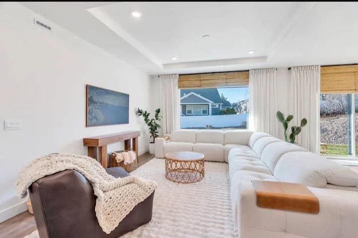 Soft Luxury-LehiUT-natural-light-photography-studio-lifestyle-photoshoot-location-editorial-46.jpg