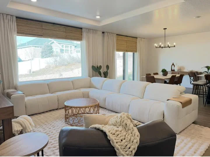 Soft Luxury-LehiUT-natural-light-photography-studio-lifestyle-photoshoot-location-editorial-47.jpg