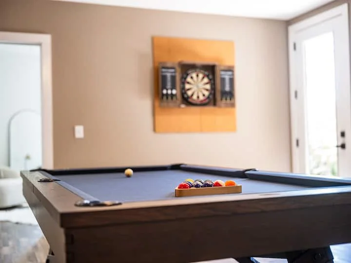 Quiet Ridge-Lake LureNC-natural-light-photography-studio-lifestyle-photoshoot-location-editorial-6.jpg