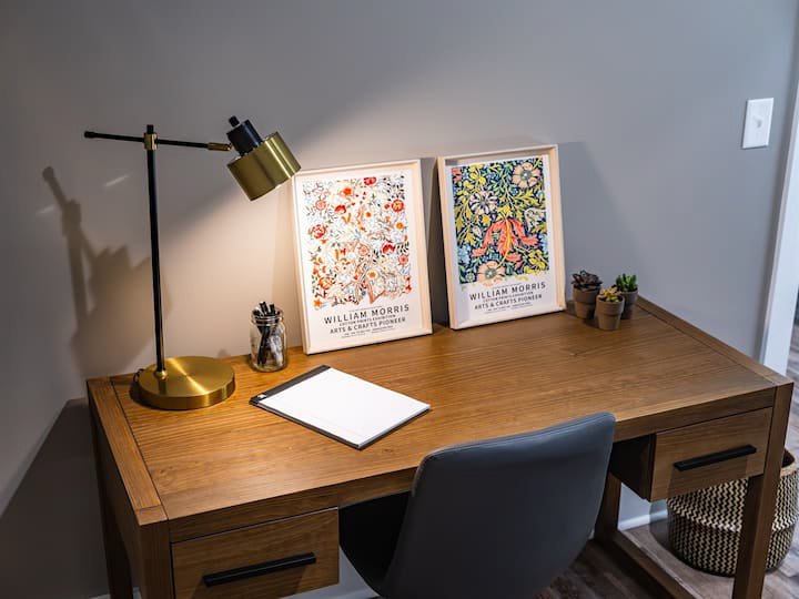 Quiet Ridge-Lake LureNC-natural-light-photography-studio-lifestyle-photoshoot-location-editorial-8.jpg