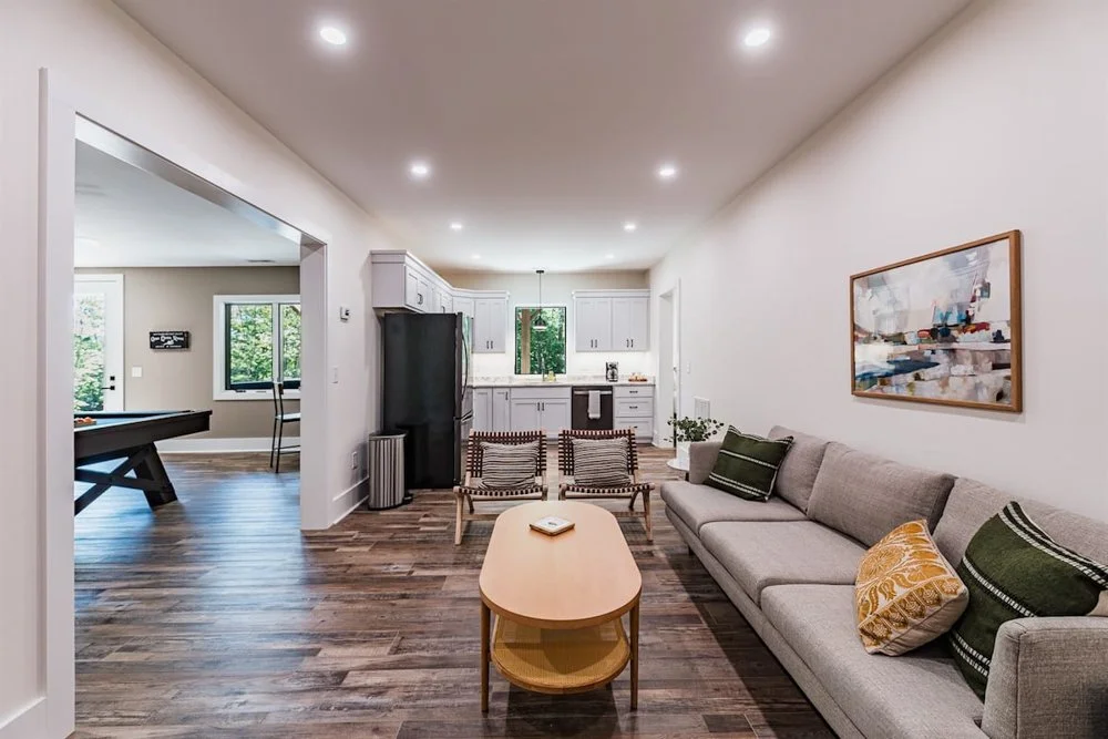 Quiet Ridge-Lake LureNC-natural-light-photography-studio-lifestyle-photoshoot-location-editorial-22.jpg