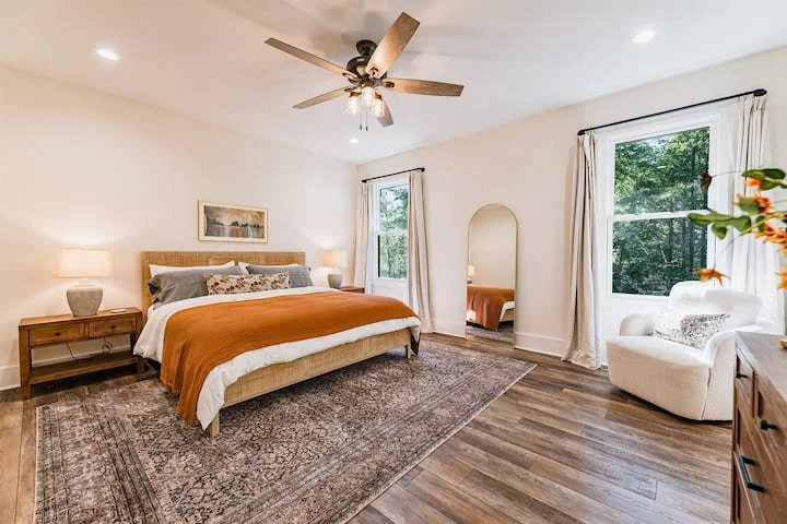 Quiet Ridge-Lake LureNC-natural-light-photography-studio-lifestyle-photoshoot-location-editorial-34.jpg