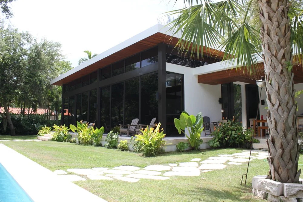 Lush Sanctuary-MiamiFL-natural-light-photography-studio-lifestyle-photoshoot-location-editorial-6.jpg