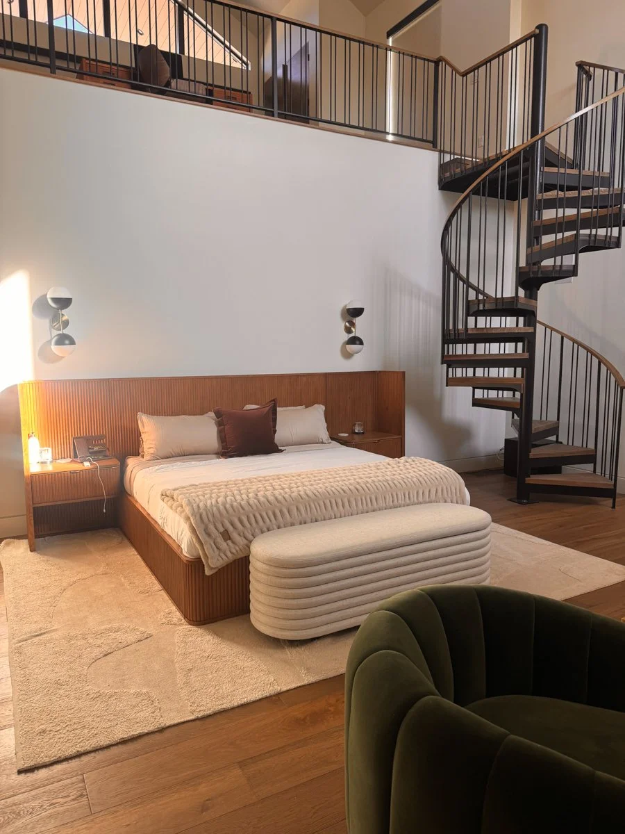 Modern Lumina-FarmingtonUT-natural-light-photography-studio-lifestyle-photoshoot-location-editorial-1.jpg