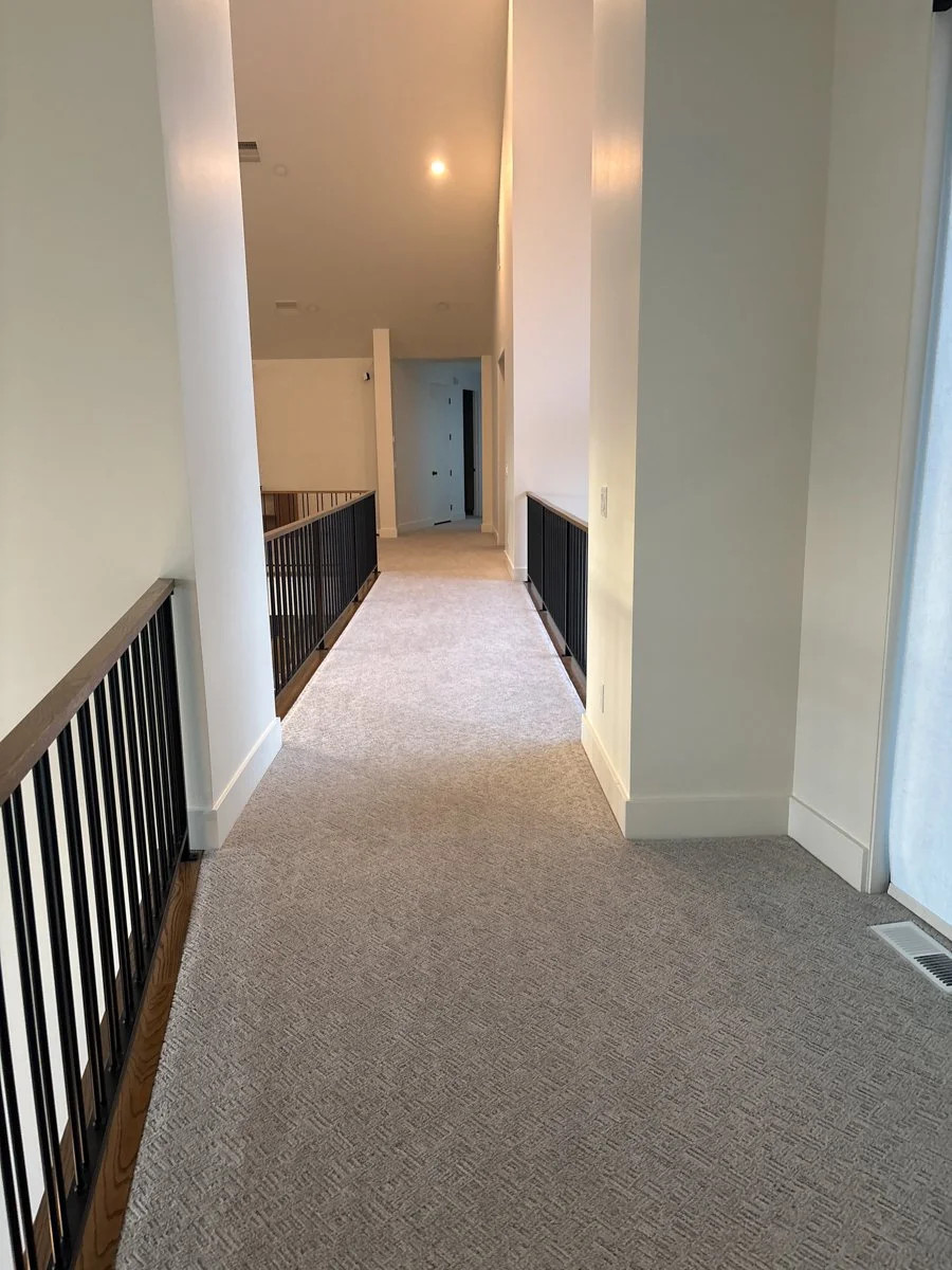 Modern Lumina-FarmingtonUT-natural-light-photography-studio-lifestyle-photoshoot-location-editorial-3.jpg