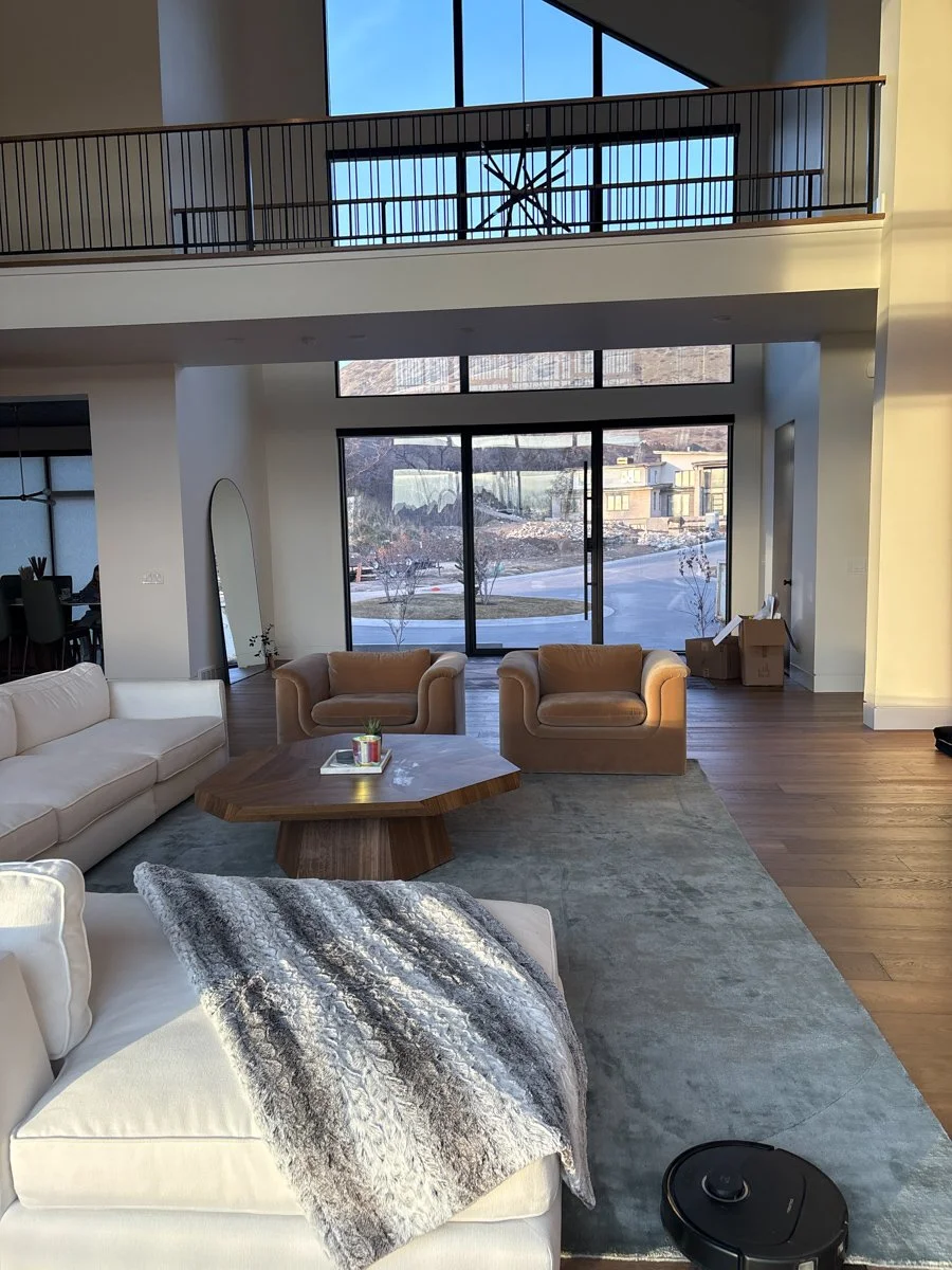 Modern Lumina-FarmingtonUT-natural-light-photography-studio-lifestyle-photoshoot-location-editorial-21.jpg