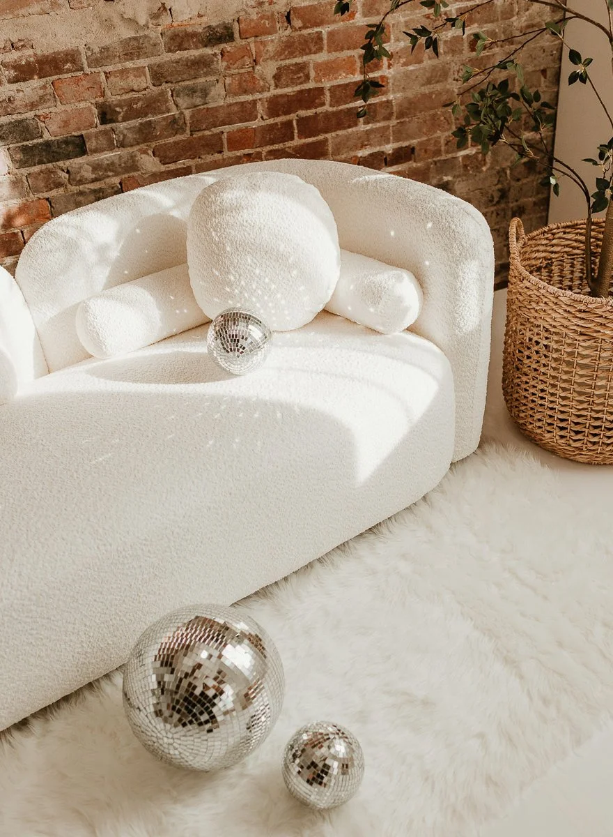 Loft18 Studio-FortvilleIN-natural-light-photography-studio-lifestyle-photoshoot-location-editorial-12.jpg