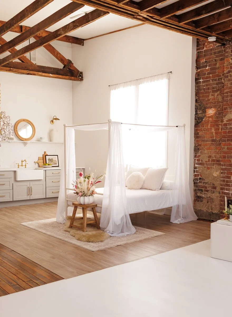 Loft18 Studio-FortvilleIN-natural-light-photography-studio-lifestyle-photoshoot-location-editorial-18.jpg