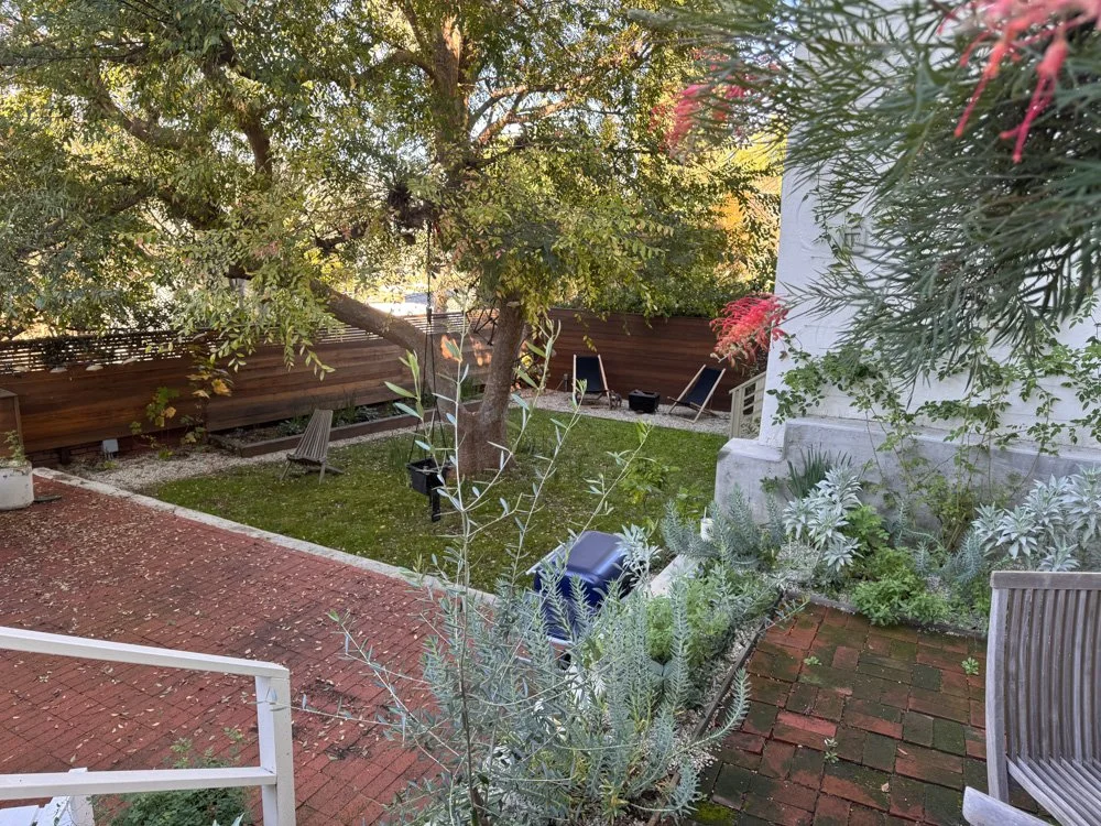 Suncrest Home-LosAngelesCAL-natural-light-photography-studio-lifestyle-photoshoot-location-editorial-7.jpg