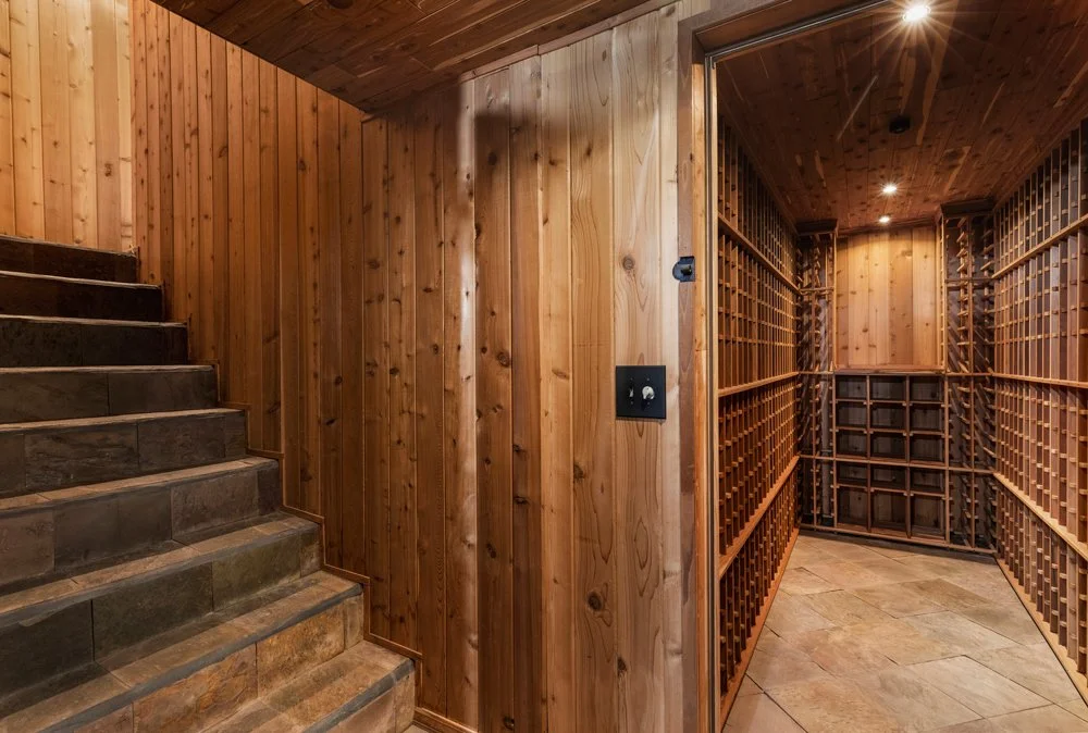 Timeless Grandeur-Los AngelesCAL-natural-light-photography-studio-lifestyle-photoshoot-location-editorial-2.jpg