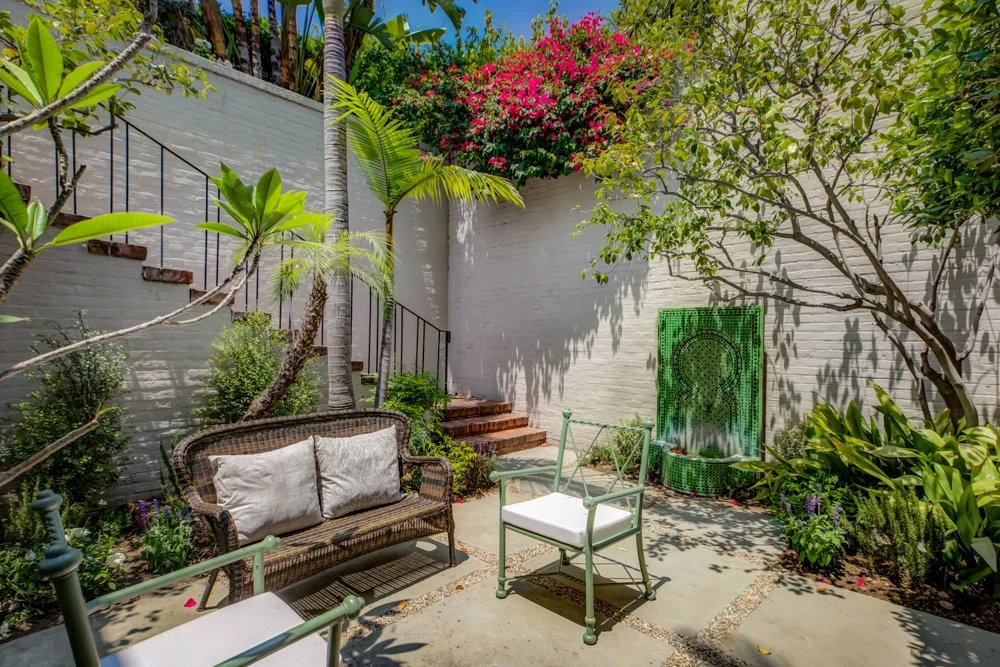 Timeless Grandeur-Los AngelesCAL-natural-light-photography-studio-lifestyle-photoshoot-location-editorial-10.jpg