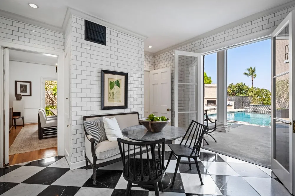 Timeless Grandeur-Los AngelesCAL-natural-light-photography-studio-lifestyle-photoshoot-location-editorial-17.jpg