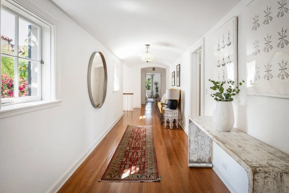 Timeless Grandeur-Los AngelesCAL-natural-light-photography-studio-lifestyle-photoshoot-location-editorial-23.jpg