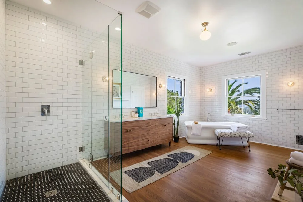 Timeless Grandeur-Los AngelesCAL-natural-light-photography-studio-lifestyle-photoshoot-location-editorial-36.jpg