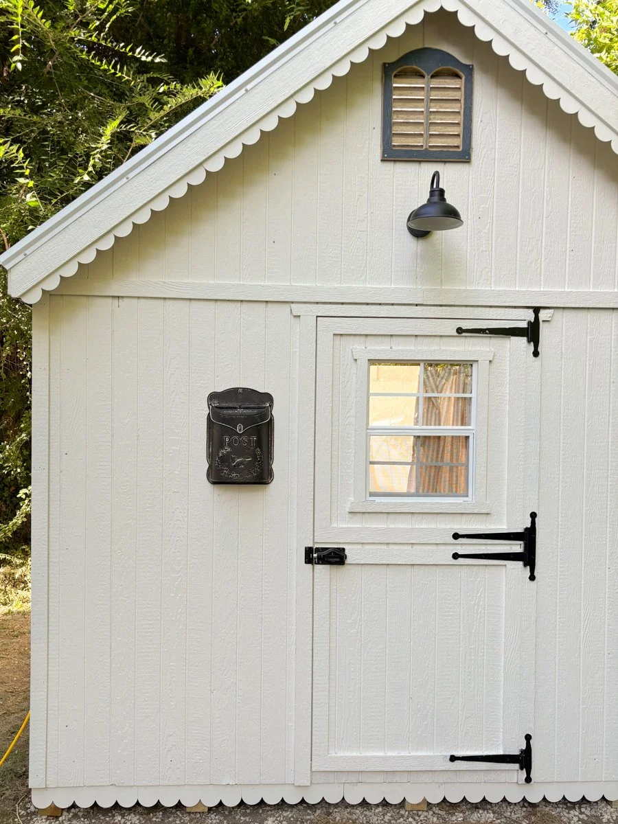 Dae Studio-LehiUT-natural-light-photography-studio-lifestyle-photoshoot-location-editorial-3.jpg