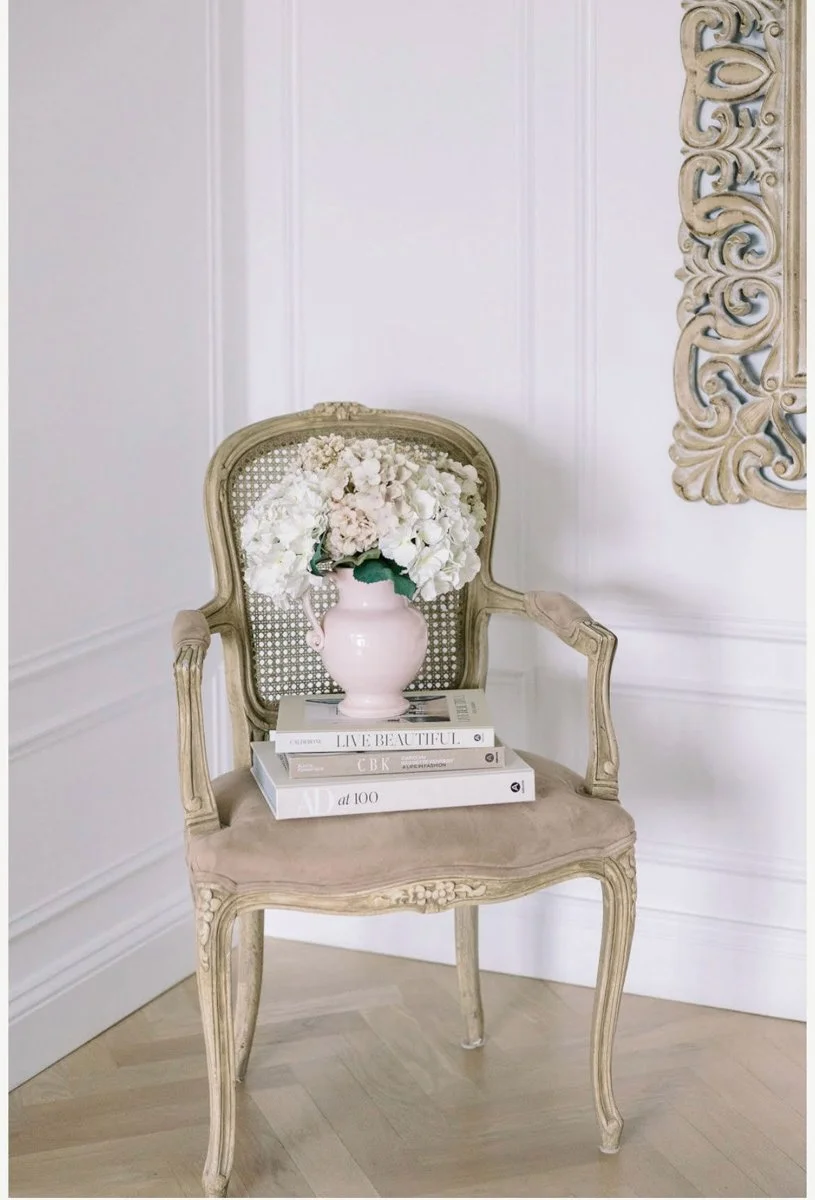 Modern Paris-New YorkNY-natural-light-photography-studio-lifestyle-photoshoot-location-editorial-17.jpg