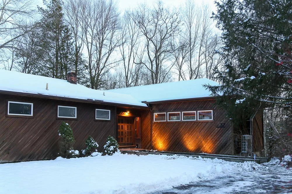 Lush Facade-Hurleyville,NY-natural-light-photography-studio-lifestyle-photoshoot-location-editorial-15.jpg