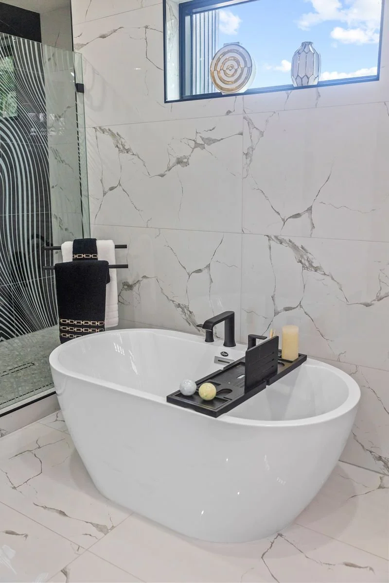 Skyline Modern-TampaFL-natural-light-photography-studio-lifestyle-photoshoot-location--6.jpg