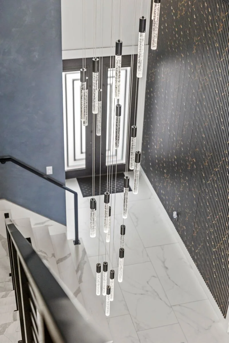 Skyline Modern-TampaFL-natural-light-photography-studio-lifestyle-photoshoot-location--12.jpg