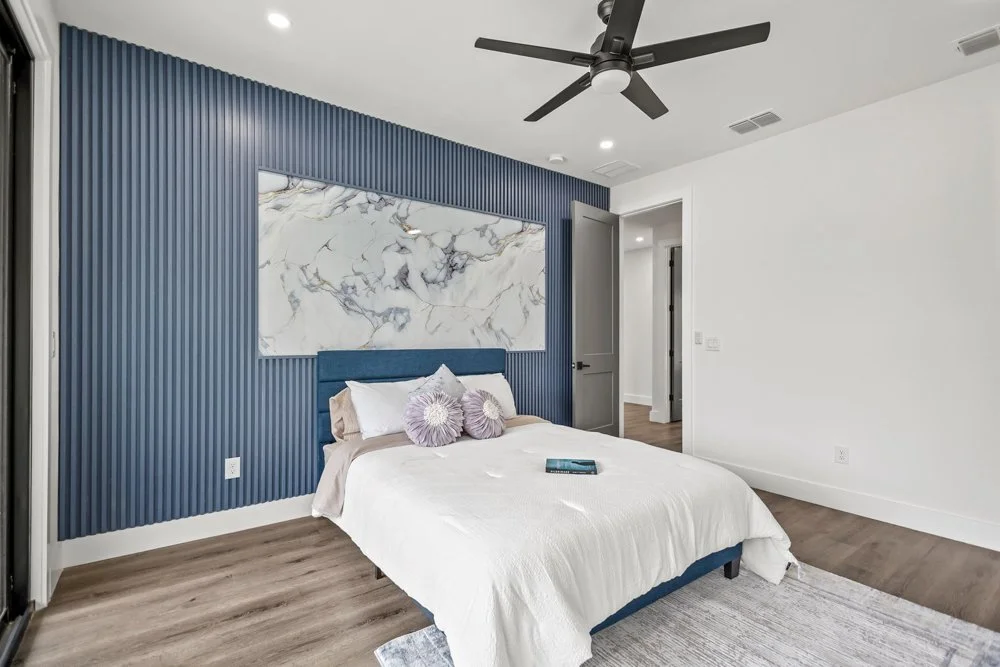 Skyline Modern-TampaFL-natural-light-photography-studio-lifestyle-photoshoot-location--28.jpg