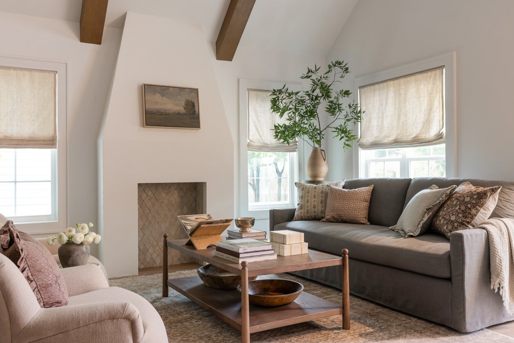 Cottage Atelier-TaylorTX-natural-light-photography-studio-lifestyle-photoshoot-location--8.jpg