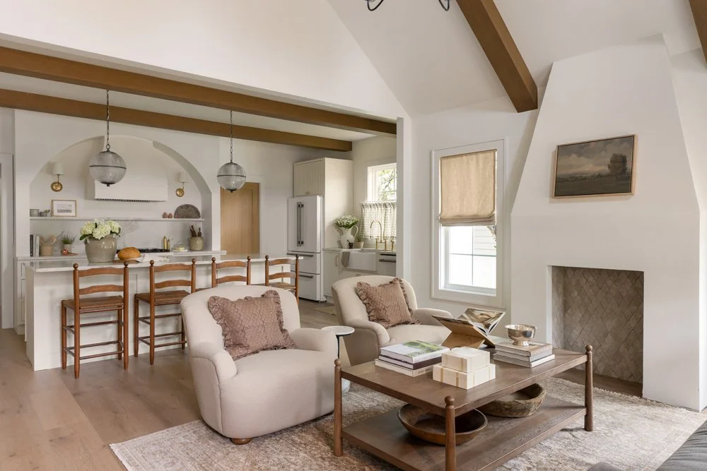 Cottage Atelier-TaylorTX-natural-light-photography-studio-lifestyle-photoshoot-location--10.jpg