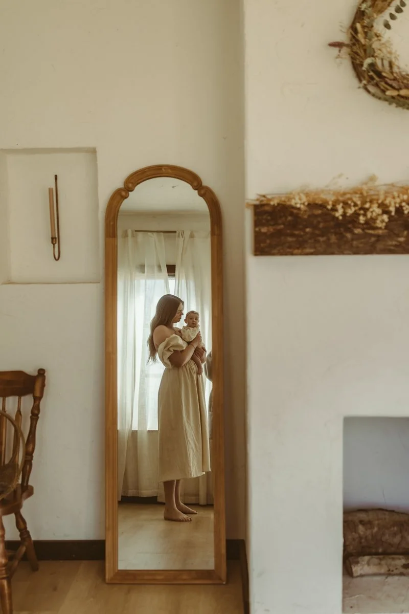 The Cottage-ConiferCO-natural-light-photography-studio-lifestyle-photoshoot-location--4.jpg