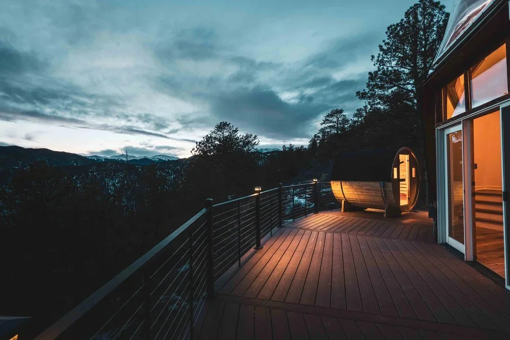 Luna Dome-Idaho SpringsCO-natural-light-photography-studio-lifestyle-photoshoot-location--2.jpg