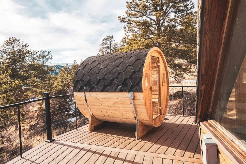 Luna Dome-Idaho SpringsCO-natural-light-photography-studio-lifestyle-photoshoot-location--4.jpg