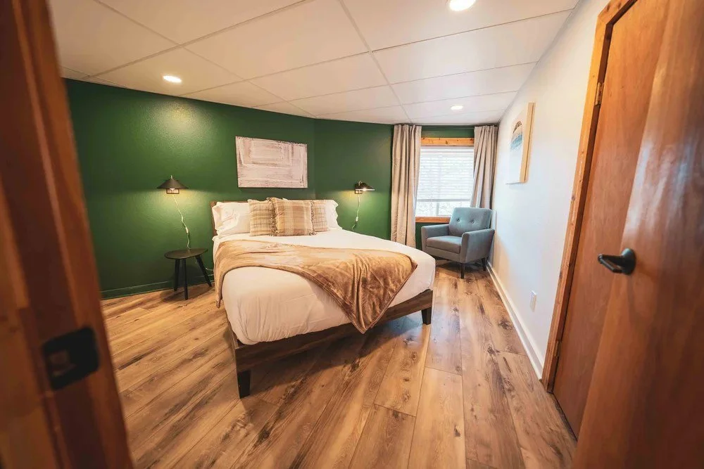 Luna Dome-Idaho SpringsCO-natural-light-photography-studio-lifestyle-photoshoot-location--14.jpg