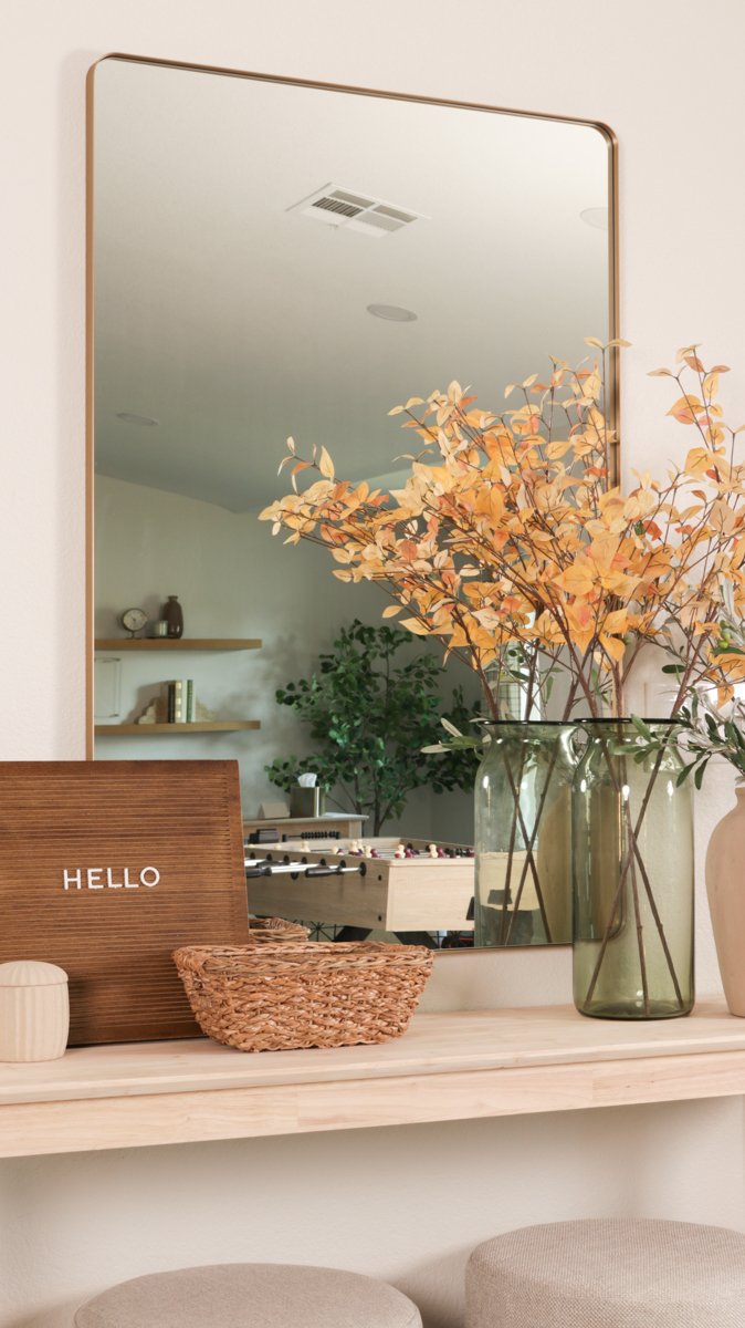 Calm Modern-Las VegasNV-natural-light-photography-studio-lifestyle-photoshoot-location--2.jpg