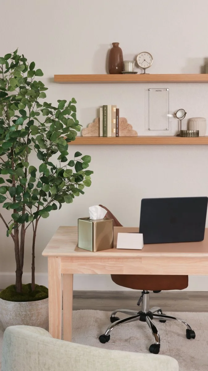 Calm Modern-Las VegasNV-natural-light-photography-studio-lifestyle-photoshoot-location--10.jpg