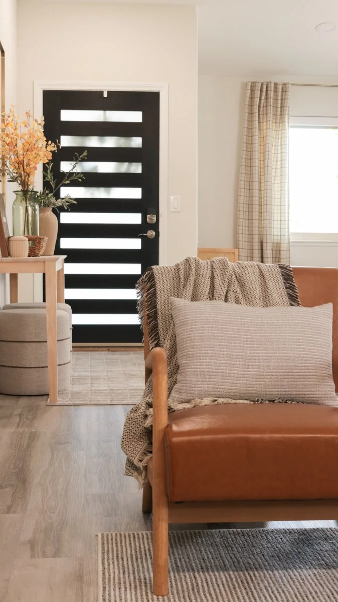 Calm Modern-Las VegasNV-natural-light-photography-studio-lifestyle-photoshoot-location--20.jpg