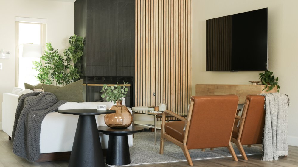 Calm Modern-Las VegasNV-natural-light-photography-studio-lifestyle-photoshoot-location--22.jpg