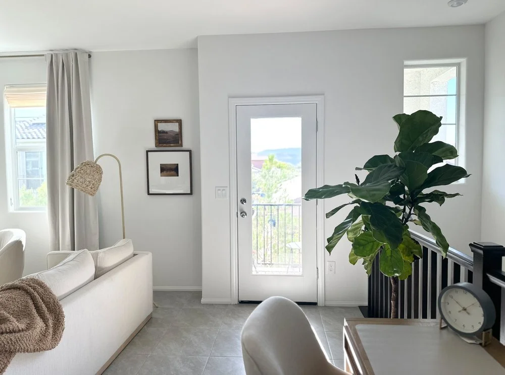 Soft Sanctuary-Las VegasNV-natural-light-photography-studio-lifestyle-photoshoot-location--15.jpg