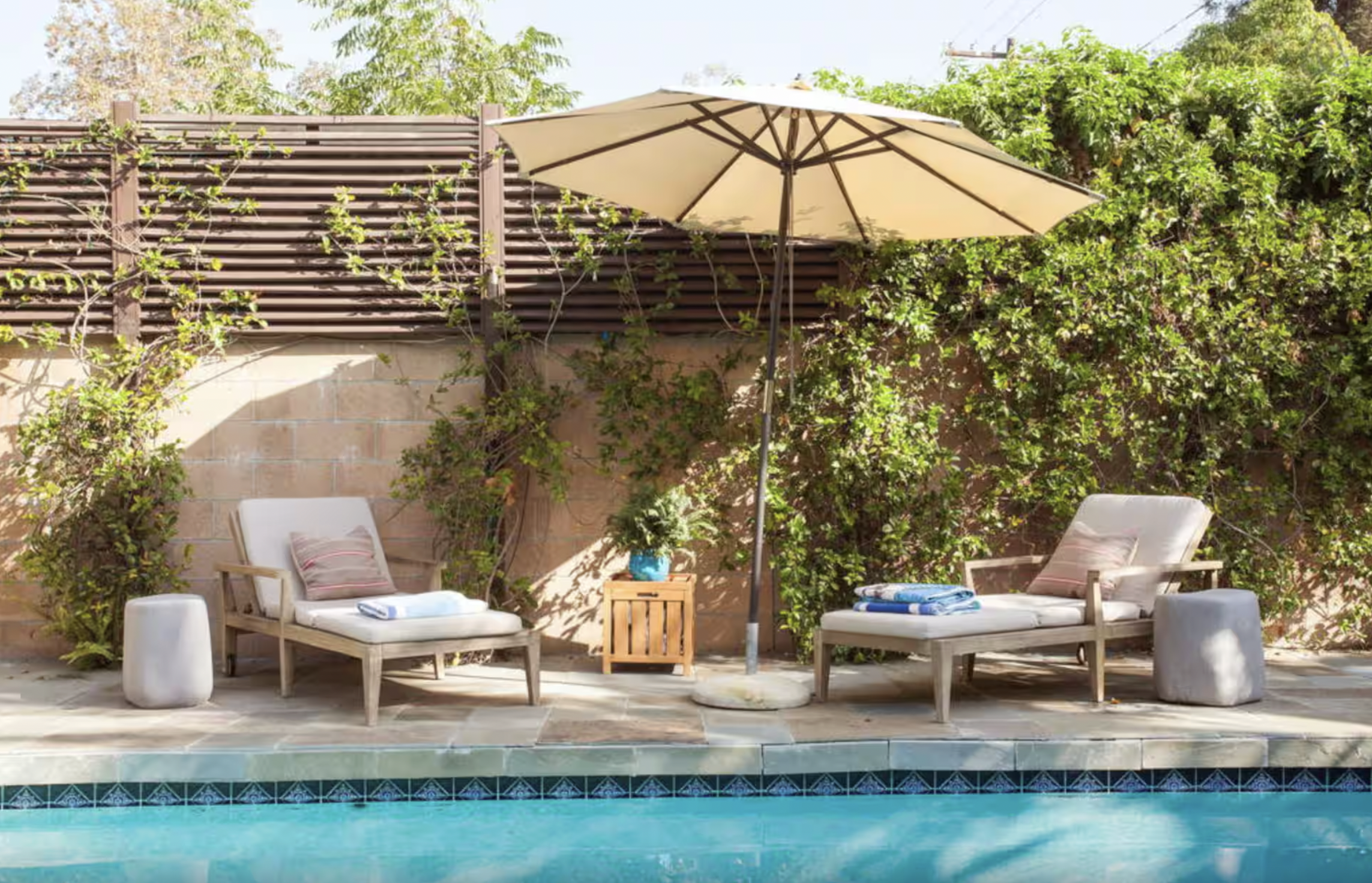 Calm Cottage-LosAngelesCA-natural-light-photography-studio-lifestyle-photoshoot-location-22.png