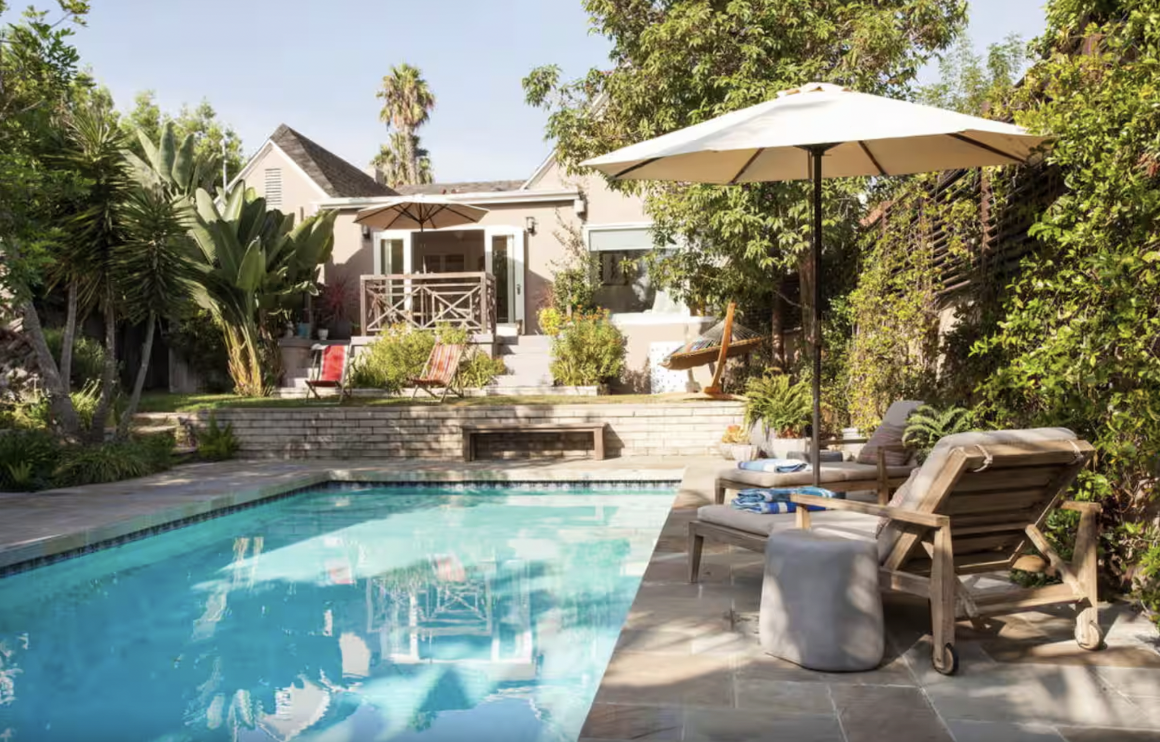 Calm Cottage-LosAngelesCA-natural-light-photography-studio-lifestyle-photoshoot-location-23.png