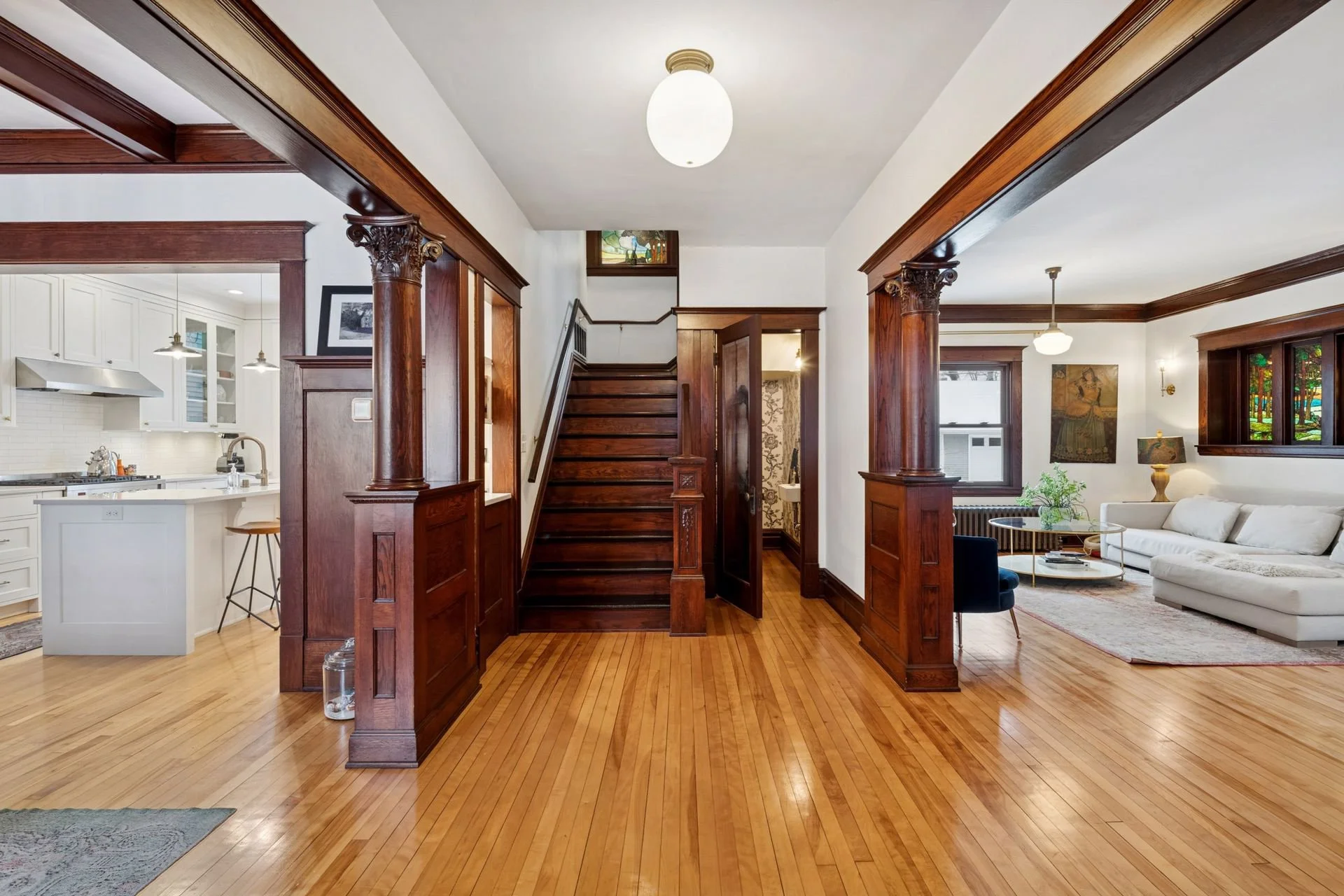 Classic Light-MinneapolisMN-natural-light-photography-studio-lifestyle-photoshoot-location--3.jpg