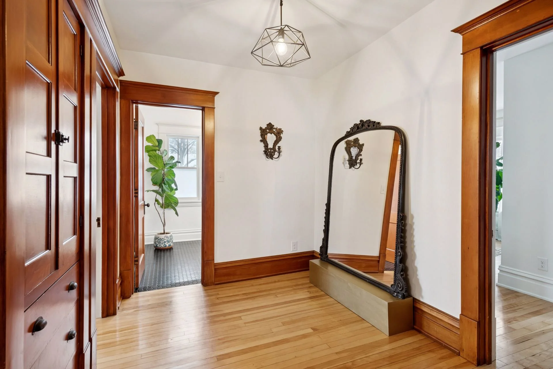 Classic Light-MinneapolisMN-natural-light-photography-studio-lifestyle-photoshoot-location--23.jpg