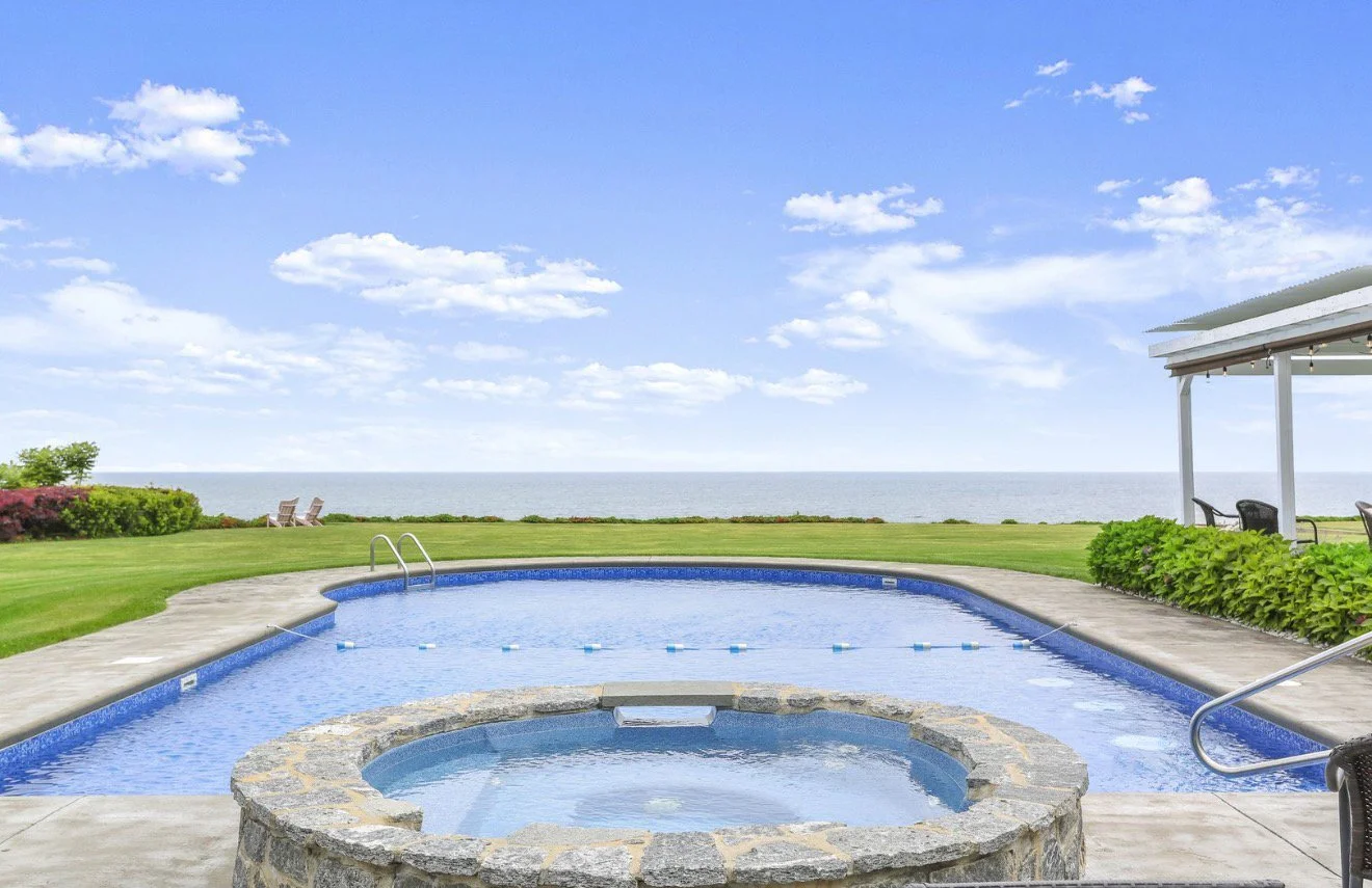 Outdoor Retreat-StratfordCT-natural-light-photography-studio-lifestyle-photoshoot-location--1.jpg