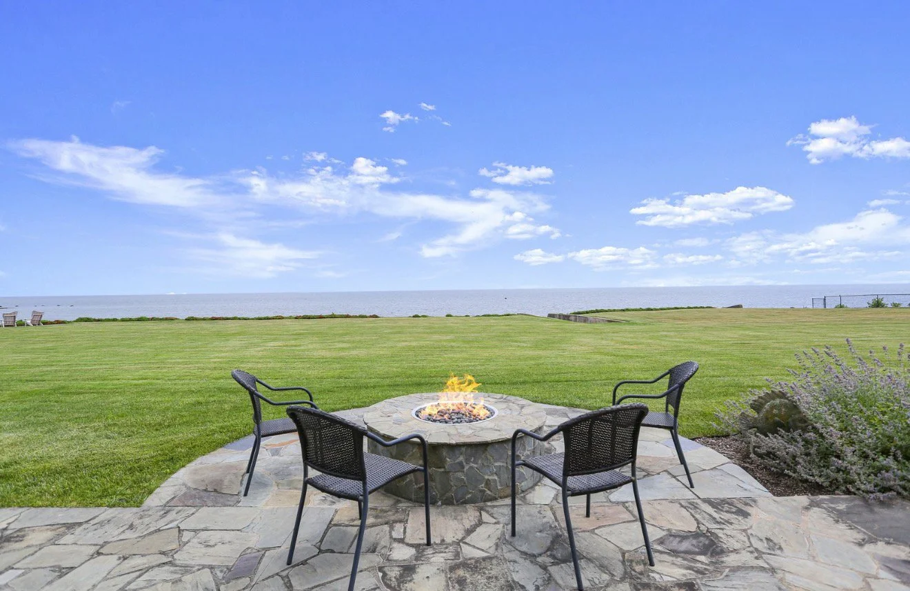 Outdoor Retreat-StratfordCT-natural-light-photography-studio-lifestyle-photoshoot-location--4.jpg